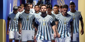 Argentina a través de su espejo